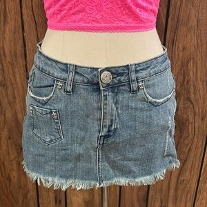 Vintage Light wash denim mini skirt women’s size 9